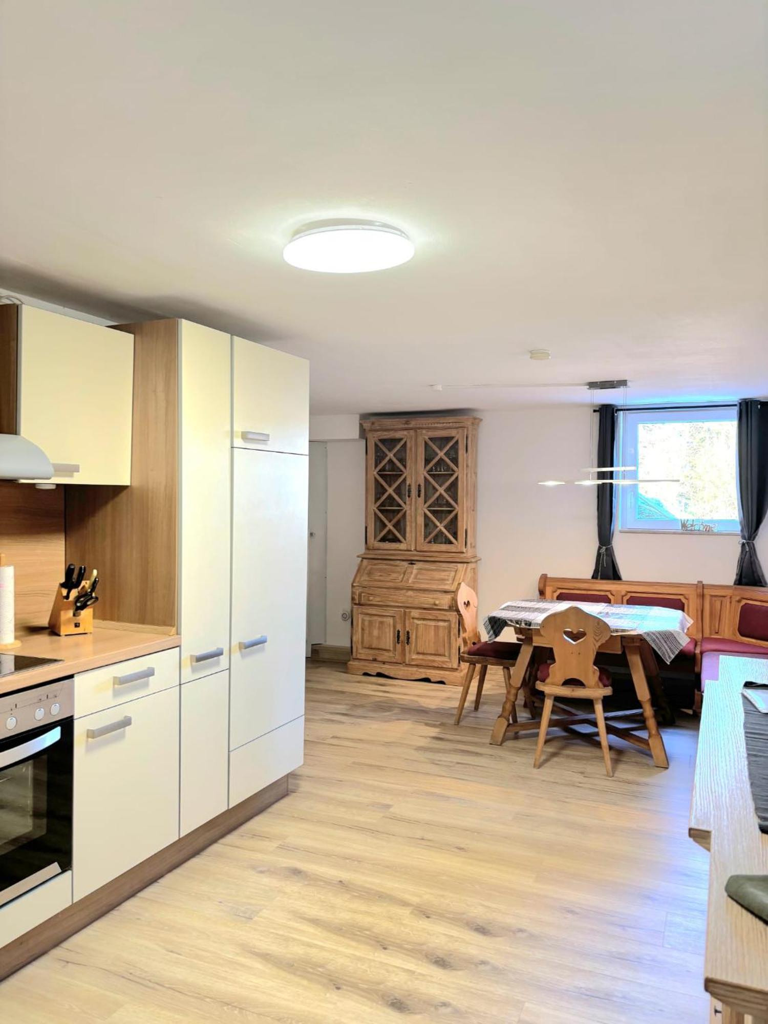 Haus Zum Talblick Apartment Solnhofen ภายนอก รูปภาพ